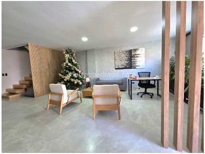 Casa de 4 alcobas en venta en San Jose, Sabaneta, 372 m² · foto 2 de 20