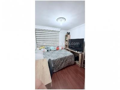 Apartamento de 3 alcobas en venta en Laureles, Medellín, 100 m² · foto 4 de 17