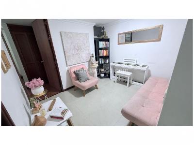Apartamento de 3 alcobas en venta en Laureles, Medellín, 100 m² · foto 11 de 17
