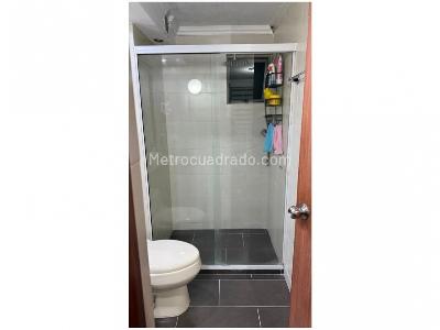 Apartamento de 3 alcobas en venta en Laureles, Medellín, 100 m² · foto 15 de 17
