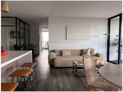 Apartamento en venta en El Poblado, Medellín · foto 2 de 9