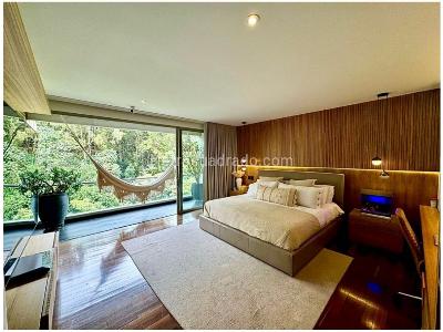 Apartamento de 3 alcobas en venta en El Poblado, Medellín, 235 m² · foto 9 de 18