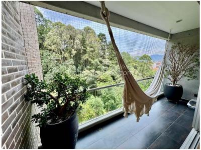Apartamento de 3 alcobas en venta en El Poblado, Medellín, 235 m² · foto 11 de 18