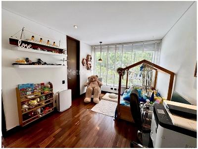 Apartamento de 3 alcobas en venta en El Poblado, Medellín, 235 m² · foto 16 de 18