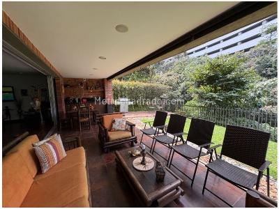 Casa de 3 alcobas en venta en Intermedia, Envigado, 516 m² · foto 5 de 20