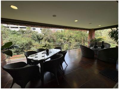 Casa de 3 alcobas en venta en Intermedia, Envigado, 516 m² · foto 8 de 20