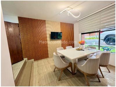 Casa de 4 alcobas en venta en El Poblado, Medellín, 240 m² · foto 7 de 19