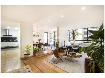 Apartamento de 3 alcobas en venta en El Poblado, Medellín, 300 m² · foto 3 de 11