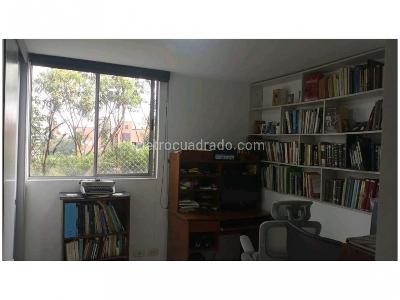 Apartamento de 3 alcobas en venta en El Pobbaldo, Envigado, 107 m² · foto 8 de 13