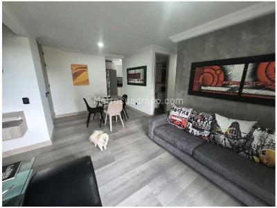 Apartamento de 3 alcobas en venta en El Poblado, Medellín, 75 m² · foto 11 de 13