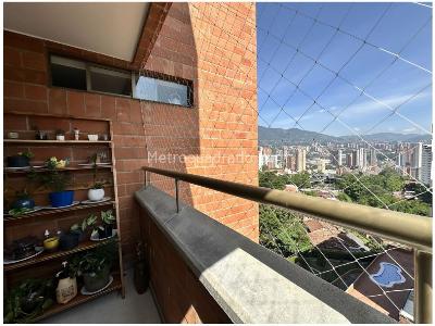 Apartamento de 3 alcobas en venta en San Jose, Sabaneta, 103 m² · foto 2 de 20