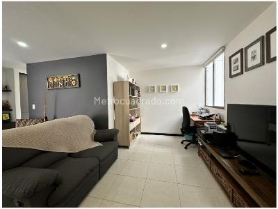 Apartamento de 3 alcobas en venta en San Jose, Sabaneta, 103 m² · foto 10 de 20