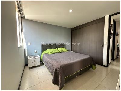 Apartamento de 3 alcobas en venta en San Jose, Sabaneta, 103 m² · foto 17 de 20