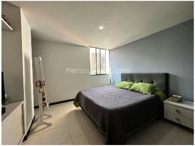 Apartamento de 3 alcobas en venta en San Jose, Sabaneta, 103 m² · foto 18 de 20