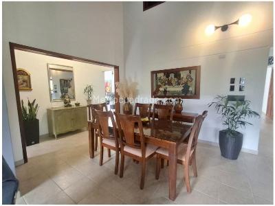 Casa de 4 alcobas en venta en La Tablaza, Medellín, 248 m² · foto 6 de 20