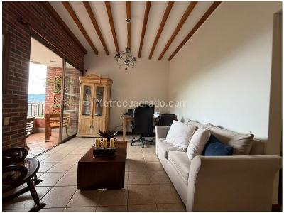 Casa de 4 alcobas en venta en El Poblado, Medellín, 350 m² · foto 13 de 20