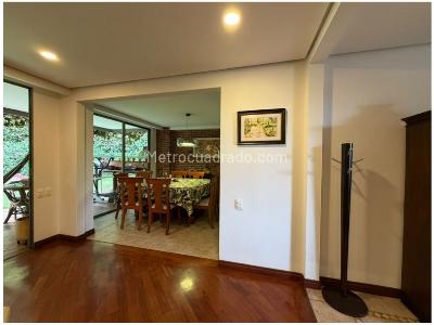 Casa de 4 alcobas en venta en El Poblado, Medellín, 350 m² · foto 18 de 20