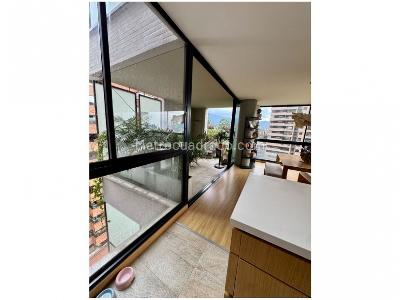Apartamento de 3 alcobas en venta en El Poblado, Medellín, 216 m² · foto 2 de 20