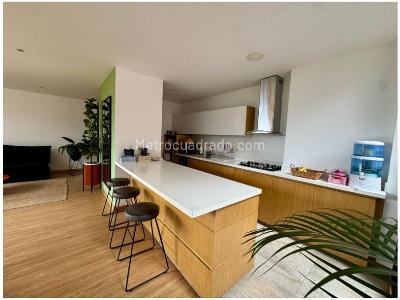 Apartamento de 3 alcobas en venta en El Poblado, Medellín, 216 m² · foto 4 de 20