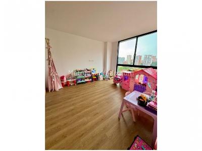 Apartamento de 3 alcobas en venta en El Poblado, Medellín, 216 m² · foto 7 de 20