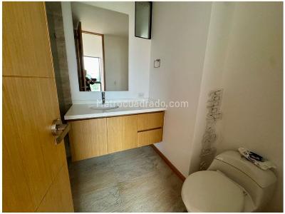 Apartamento de 3 alcobas en venta en El Poblado, Medellín, 216 m² · foto 9 de 20