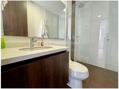 Apartamento de 3 alcobas en venta en El Poblado, Medellín, 137 m² · foto 17 de 20