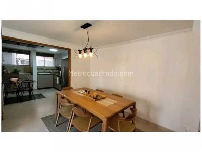 Apartamento de 3 alcobas en venta en Villa Grande, Envigado, 100 m² · foto 3 de 15