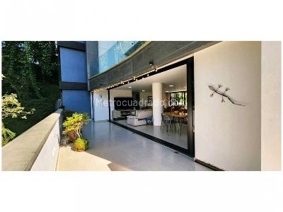 Apartamento de 3 alcobas en venta en El Poblado, Medellín, 250 m² · foto 6 de 16