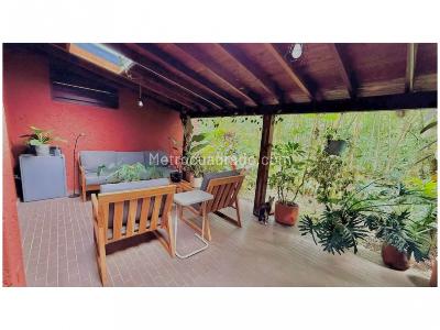 Casa de 4 alcobas en venta en El Poblado, Medellín, 272 m² · foto 15 de 20