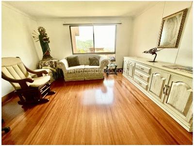 Apartamento de 3 alcobas en venta en El Poblado, Medellín, 226 m² · foto 13 de 19