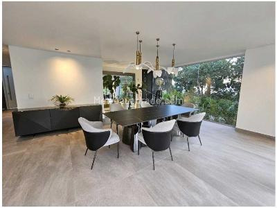 Casa de 4 alcobas en venta en El Poblado, Medellín, 730 m² · foto 4 de 14