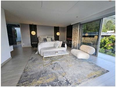 Casa de 4 alcobas en venta en El Poblado, Medellín, 730 m² · foto 6 de 14