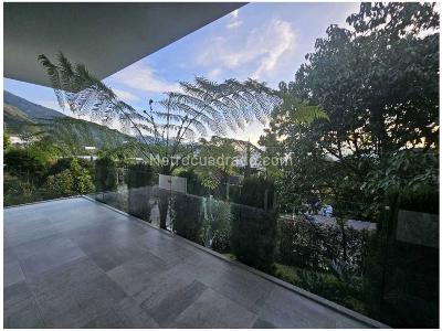 Casa de 4 alcobas en venta en El Poblado, Medellín, 730 m² · foto 9 de 14