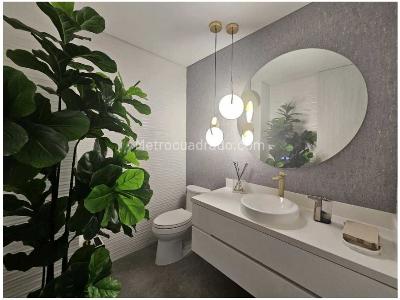 Casa de 4 alcobas en venta en El Poblado, Medellín, 730 m² · foto 11 de 14