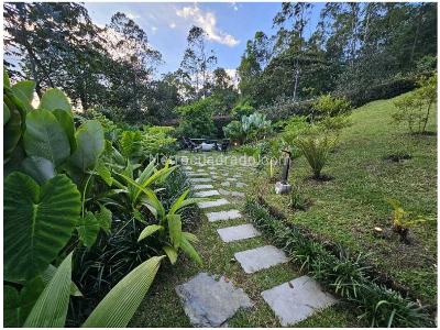 Casa de 4 alcobas en venta en El Poblado, Medellín, 730 m² · foto 13 de 14