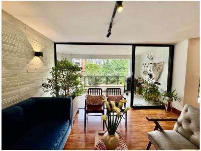 Apartamento de 3 alcobas en venta en El Poblado, Medellín, 129 m² · foto 2 de 20