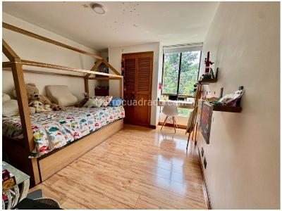 Apartamento de 3 alcobas en venta en El Poblado, Medellín, 129 m² · foto 8 de 20