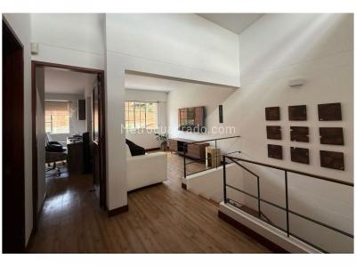 Casa de 3 alcobas en venta en Loma De Las Brujas, Envigado, 200 m² · foto 9 de 20