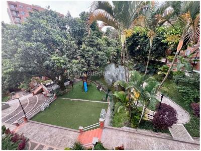 Casa de 3 alcobas en venta en El Poblado, Medellín, 230 m² · foto 10 de 13