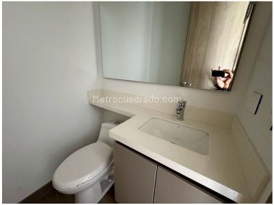 Apartamento de 2 alcobas en venta en El Poblado, Medellín, 94 m² · foto 8 de 16