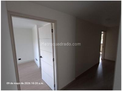 Apartamento de 4 alcobas en venta en El Poblado, Medellín, 154 m² · foto 6 de 14