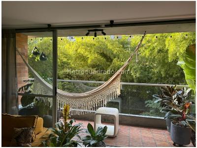 Apartamento de 3 alcobas en venta en Envigado, Envigado, 89 m² · foto 1 de 13