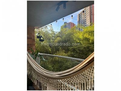 Apartamento de 3 alcobas en venta en Envigado, Envigado, 89 m² · foto 2 de 13