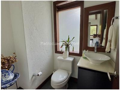 Casa de 4 alcobas en venta en Retiro, Medellín, 283 m² · foto 18 de 20