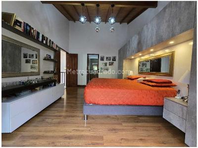 Casa en venta en Loma Del Chocho, Envigado · foto 10 de 20