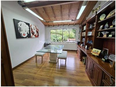 Casa en venta en Loma Del Chocho, Envigado · foto 13 de 20