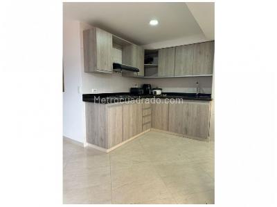 Apartamento de 3 alcobas en venta en Belen Rosales, Medellín, 155 m² · foto 11 de 16