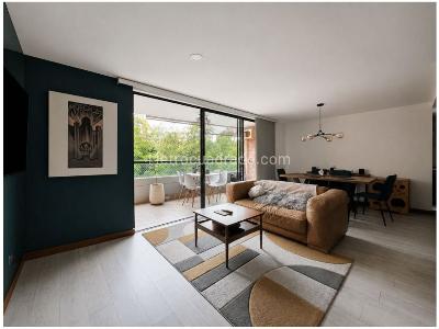 Apartamento en venta en El Poblado, Medellín · foto 2 de 13
