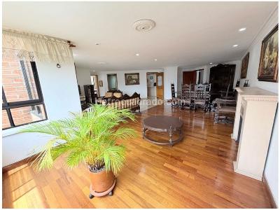 Apartamento de 3 alcobas en venta en El Poblado, Medellín, 171 m² · foto 8 de 20