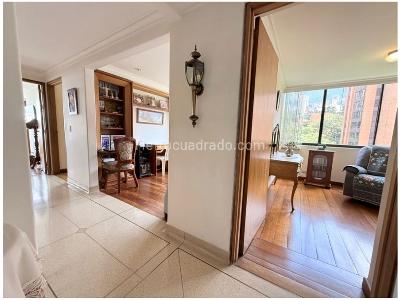 Apartamento de 3 alcobas en venta en El Poblado, Medellín, 171 m² · foto 13 de 20